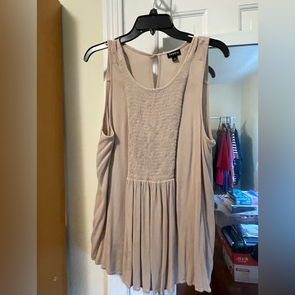 Torrid Tank dusty rose size 1